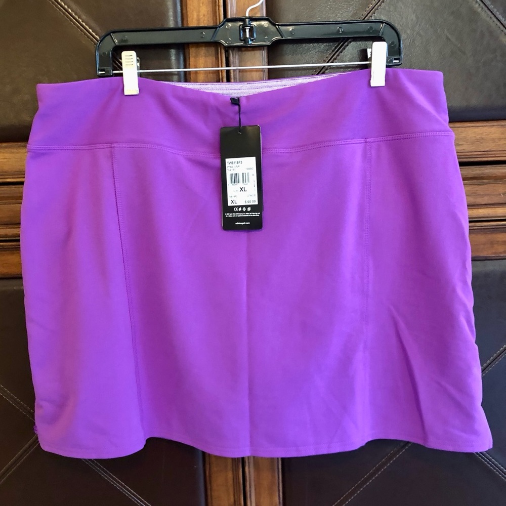 NWT Women’s Adidas Skort Size XL